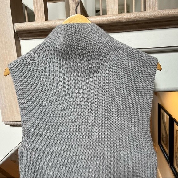 Aritzia Wilfred Durandal Sleeveless Funnel-neck Wool Sweater in Grey M - Picture 10 of 13